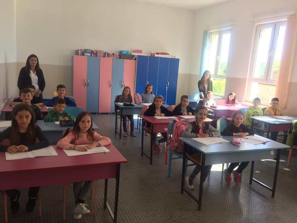 „Gara e Diturisë“ Programi Nacional për Rini-Faza e parë e garave shkollore
