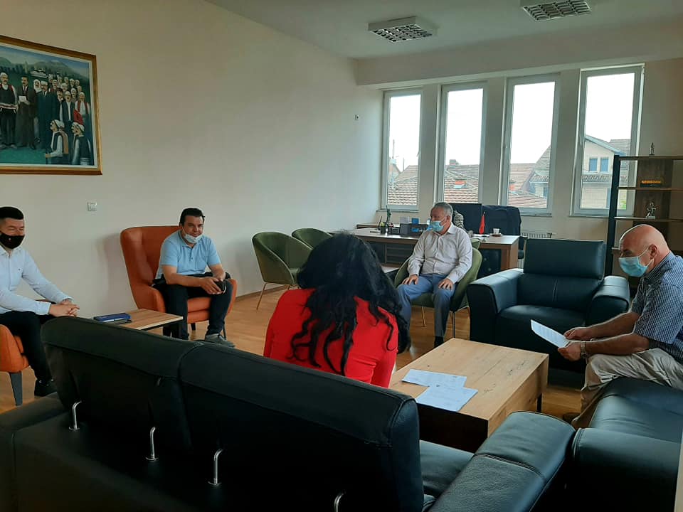 TAKIM ME DREJTORËT E SHKOLLAVE PËR FILLIMIN E VITIT SHKOLLOR 2020-2021