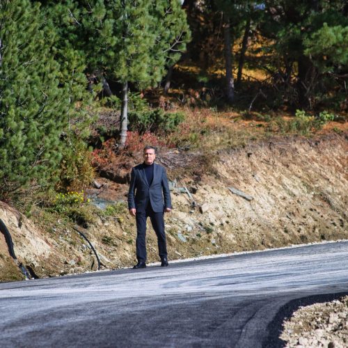 Inspektohen punimet e asfaltimit në segmentin Gropa e Erenikut – Lugu i Gjatë në…
